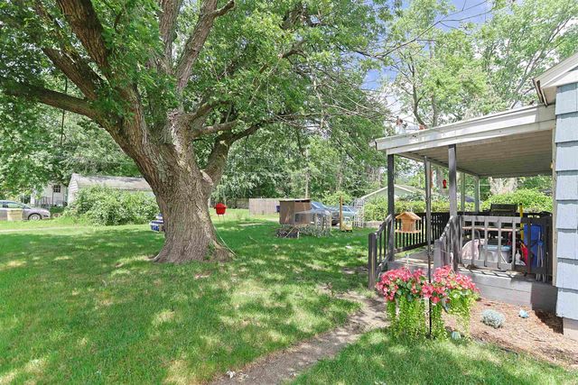 1901 N Brookfield Street, South Bend, IN 46628