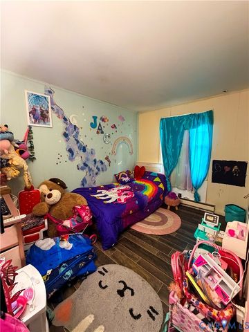 7616 Airport Rd, Quinton, VA 23141