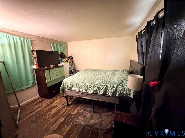 7616 Airport Rd, Quinton, VA 23141