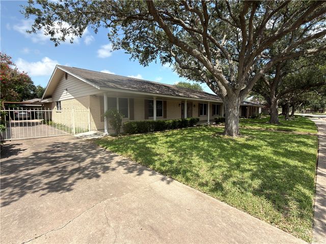 4302 Pecan Valley Dr, Corpus Christi, TX 78413