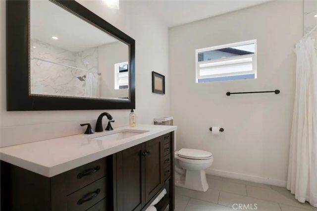 4527 Santa Lucia Drive, Woodland Hills, CA 91364