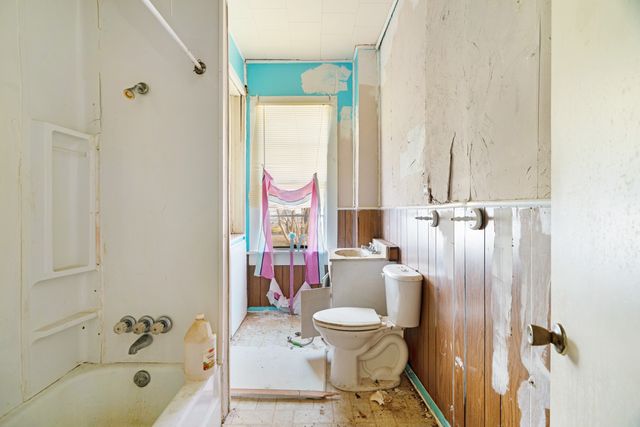 1080 Hearon Street E, Paris, TX 75460