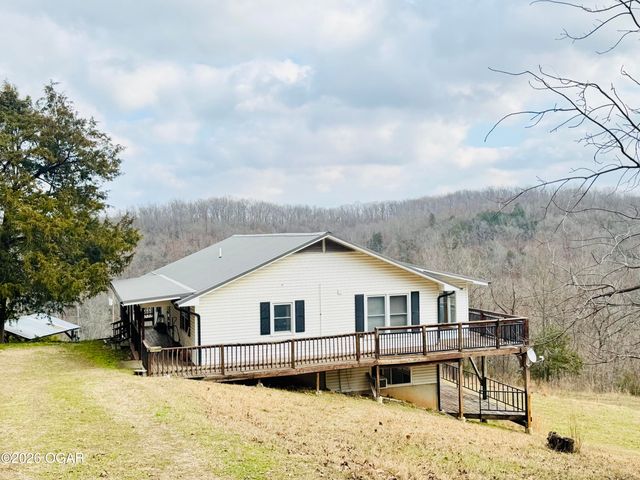795 Anthony Road, Pineville, MO 64856