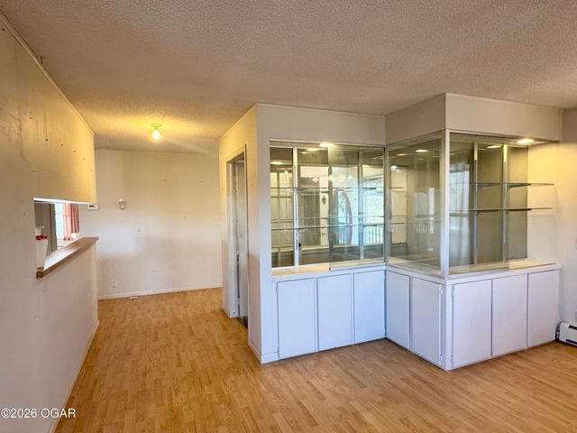 795 Anthony Road, Pineville, MO 64856