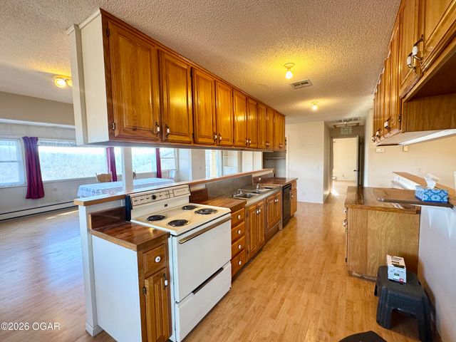 795 Anthony Road, Pineville, MO 64856