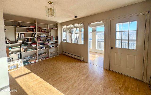 795 Anthony Road, Pineville, MO 64856