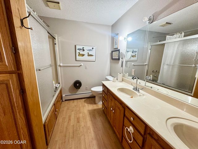 795 Anthony Road, Pineville, MO 64856