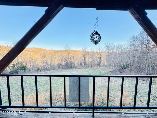 795 Anthony Road, Pineville, MO 64856