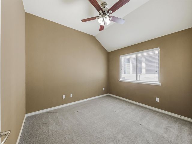 1201 Hayden Lane, Savannah, TX 76227