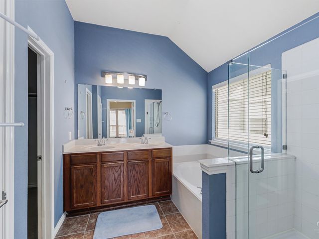 1201 Hayden Lane, Savannah, TX 76227