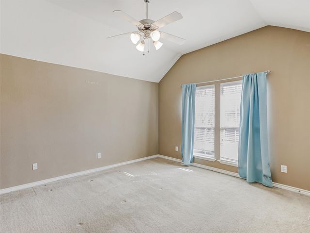 1201 Hayden Lane, Savannah, TX 76227