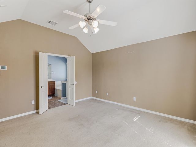 1201 Hayden Lane, Savannah, TX 76227