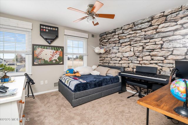 79 Imlaystown Hightstown Road, Allentown, NJ 08501