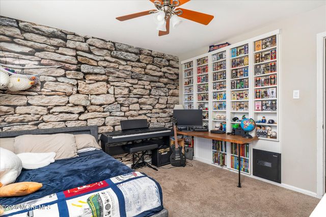 79 Imlaystown Hightstown Road, Allentown, NJ 08501