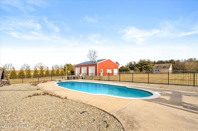 79 Imlaystown Hightstown Road, Allentown, NJ 08501