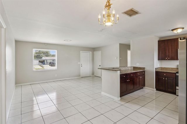 712 CLAYTON STREET, Brandon, FL 33511