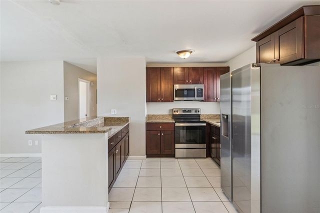 712 CLAYTON STREET, Brandon, FL 33511
