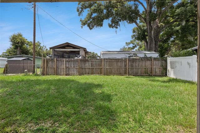 712 CLAYTON STREET, Brandon, FL 33511