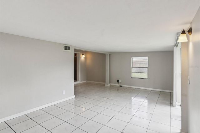 712 CLAYTON STREET, Brandon, FL 33511