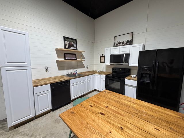 3211 AR 56, Evening Shade, AR 72532