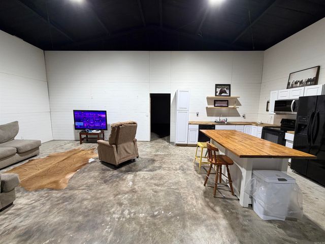 3211 AR 56, Evening Shade, AR 72532