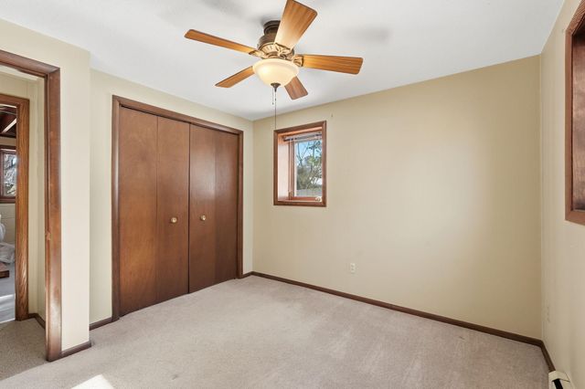 4770 Flag Avenue N, New Hope, MN 55428