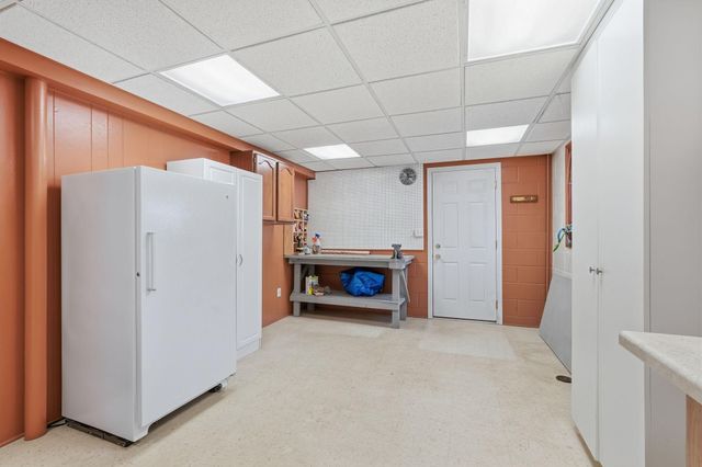 4770 Flag Avenue N, New Hope, MN 55428