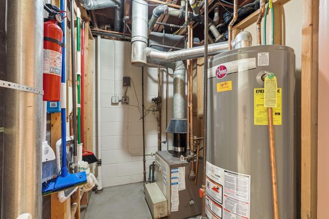 4770 Flag Avenue N, New Hope, MN 55428