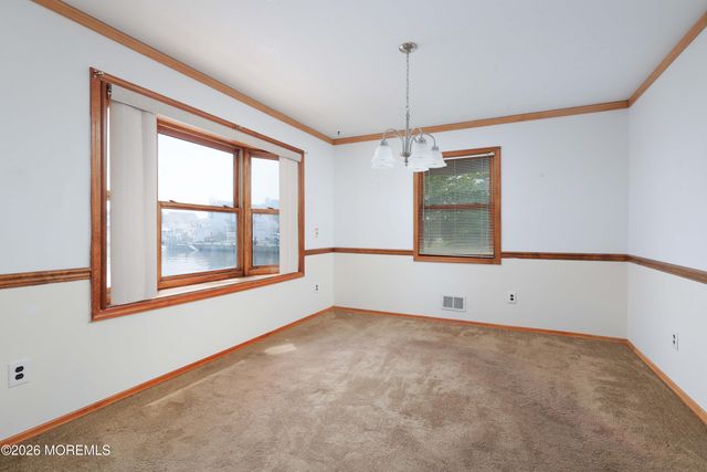 91 E Granada Drive, Brick, NJ 08723