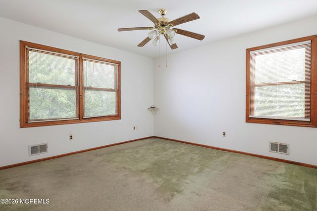 91 E Granada Drive, Brick, NJ 08723