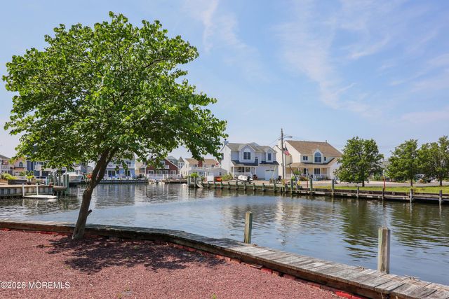 91 E Granada Drive, Brick, NJ 08723