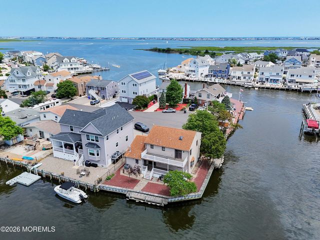 91 E Granada Drive, Brick, NJ 08723