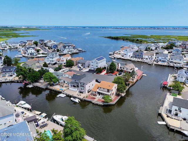 91 E Granada Drive, Brick, NJ 08723