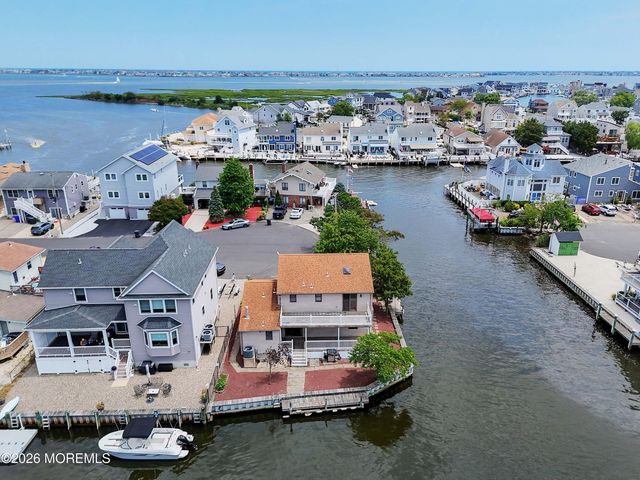91 E Granada Drive, Brick, NJ 08723