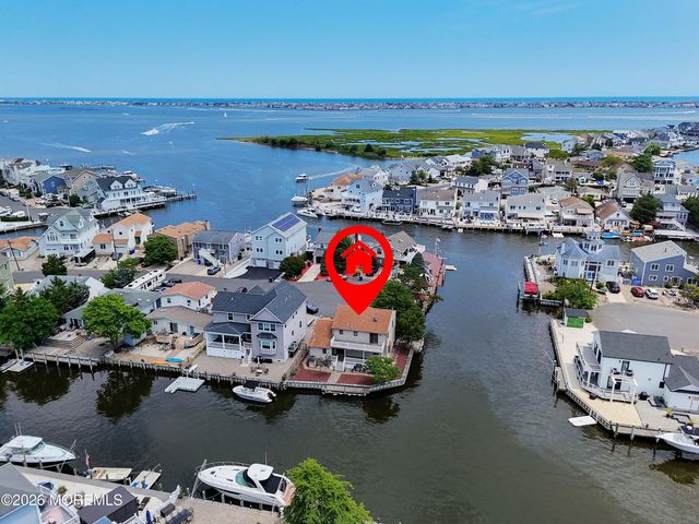 91 E Granada Drive, Brick, NJ 08723