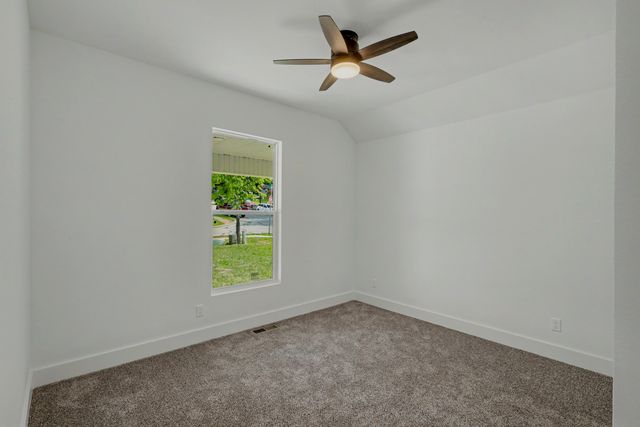 2014 E Jay Street, Ozark, MO 65721