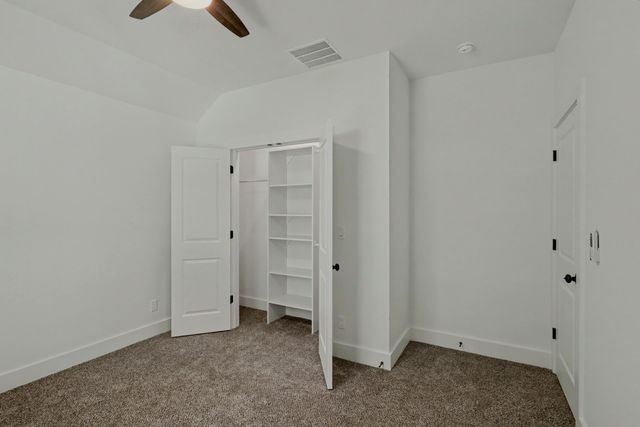 2014 E Jay Street, Ozark, MO 65721