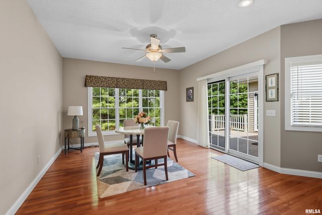 1960 E 50TH Court, Davenport, IA 52807