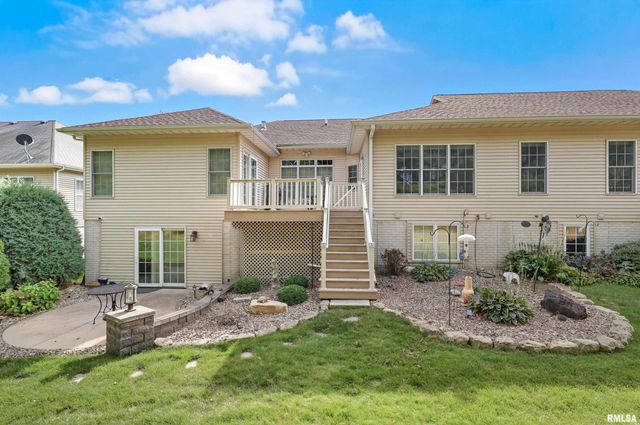 1960 E 50TH Court, Davenport, IA 52807