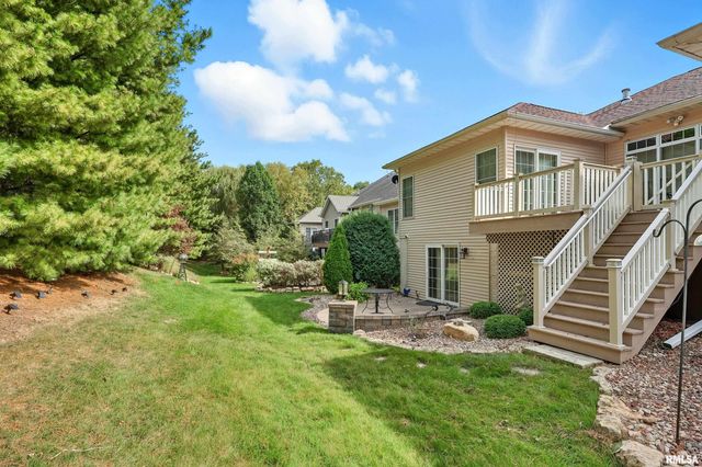 1960 E 50TH Court, Davenport, IA 52807