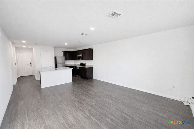 1411 N 10th Street, Killeen, TX 76541