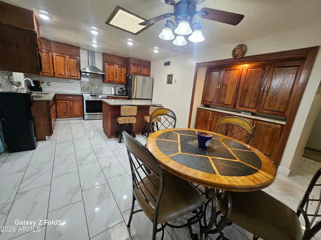 3642 N 59 Lane, Phoenix, AZ 85033