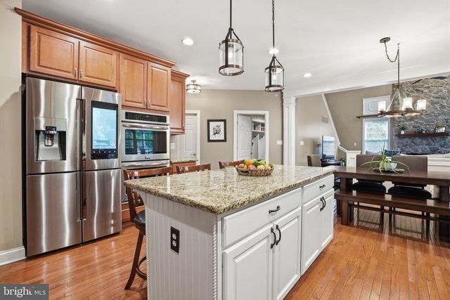 2088 BEDFORDSHIRE RD, Furlong, PA 18925