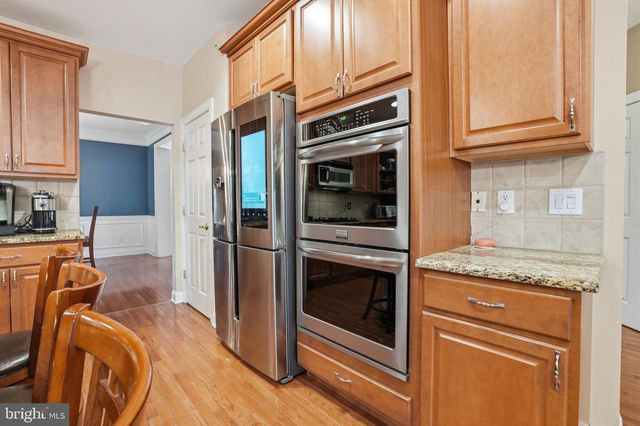 2088 BEDFORDSHIRE RD, Furlong, PA 18925
