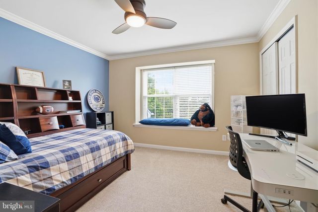 2088 BEDFORDSHIRE RD, Furlong, PA 18925