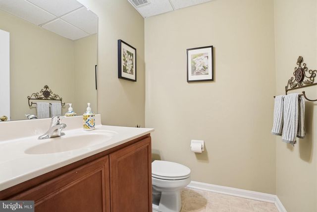2088 BEDFORDSHIRE RD, Furlong, PA 18925