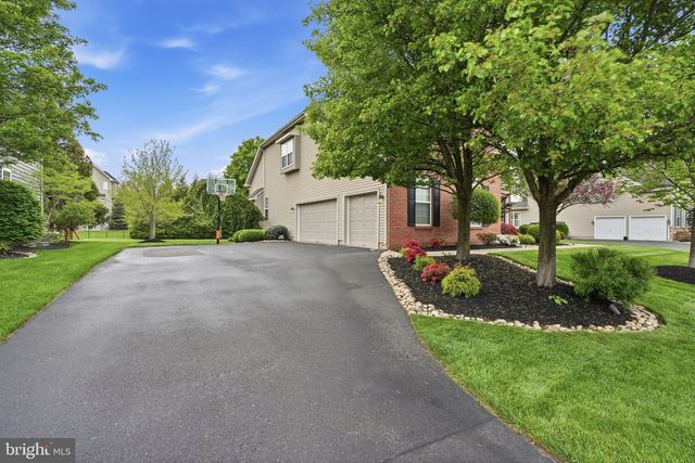 2088 BEDFORDSHIRE RD, Furlong, PA 18925