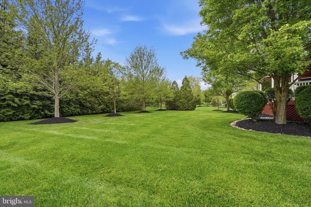 2088 BEDFORDSHIRE RD, Furlong, PA 18925