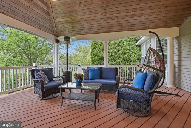 2088 BEDFORDSHIRE RD, Furlong, PA 18925