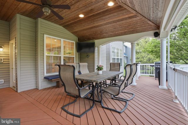 2088 BEDFORDSHIRE RD, Furlong, PA 18925